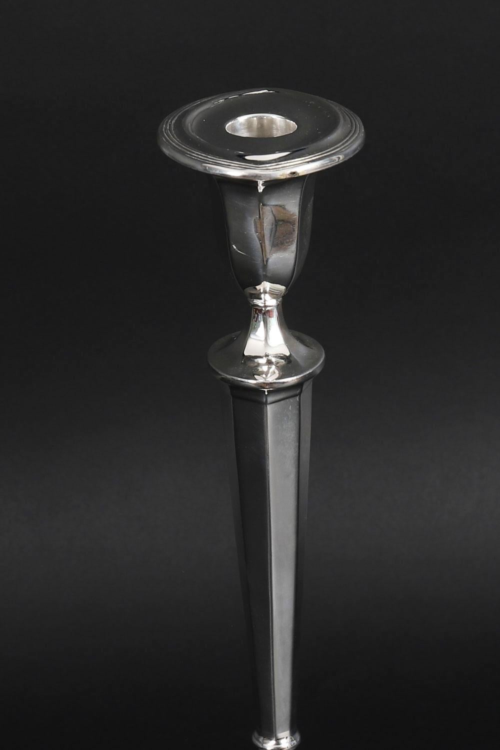 Antique George III Pair Old Sheffield Silver Plated Candlesticks 18th Century For Sale 9