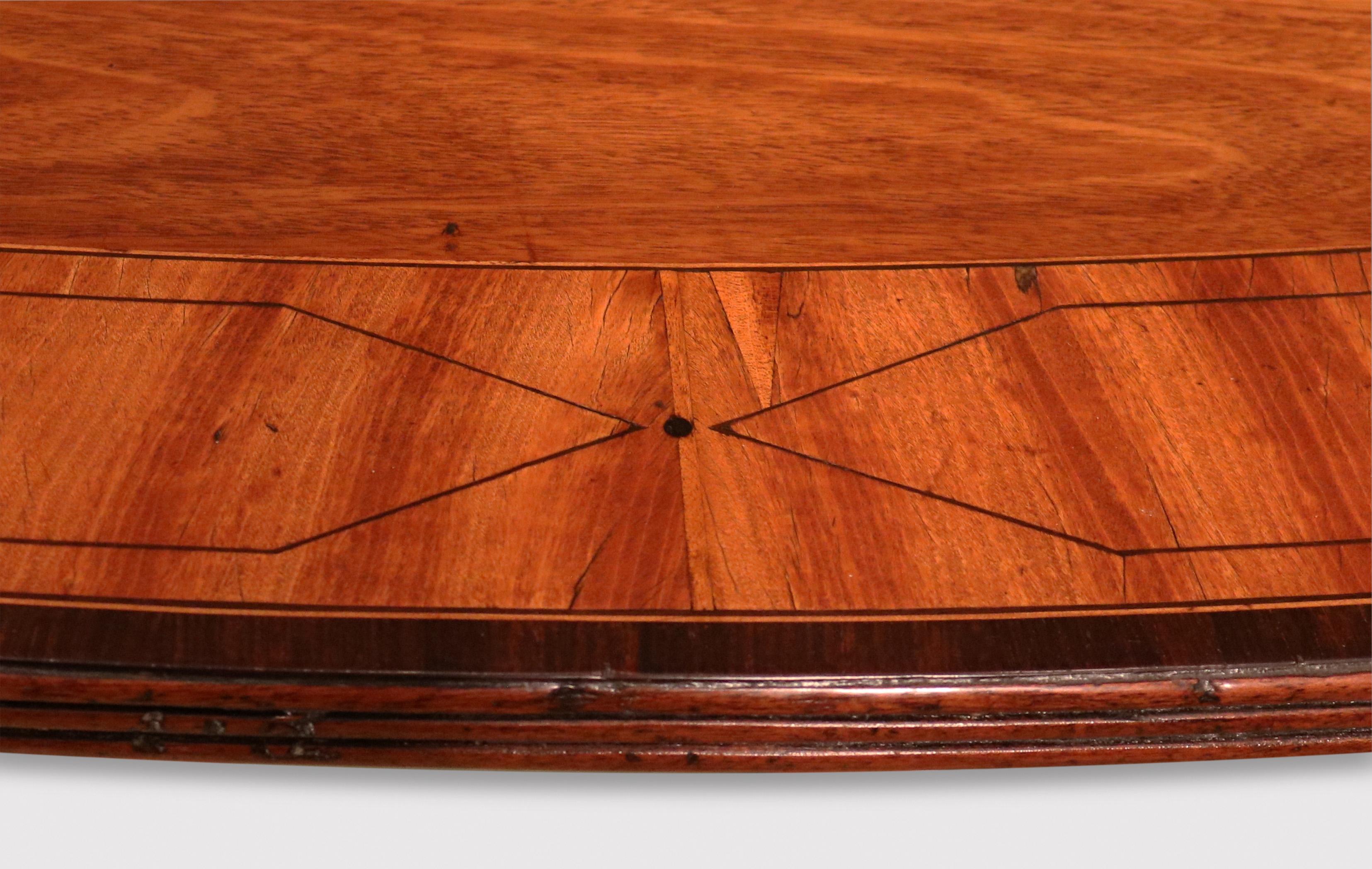 English Antique George III period figured mahogany oval breakfast table For Sale