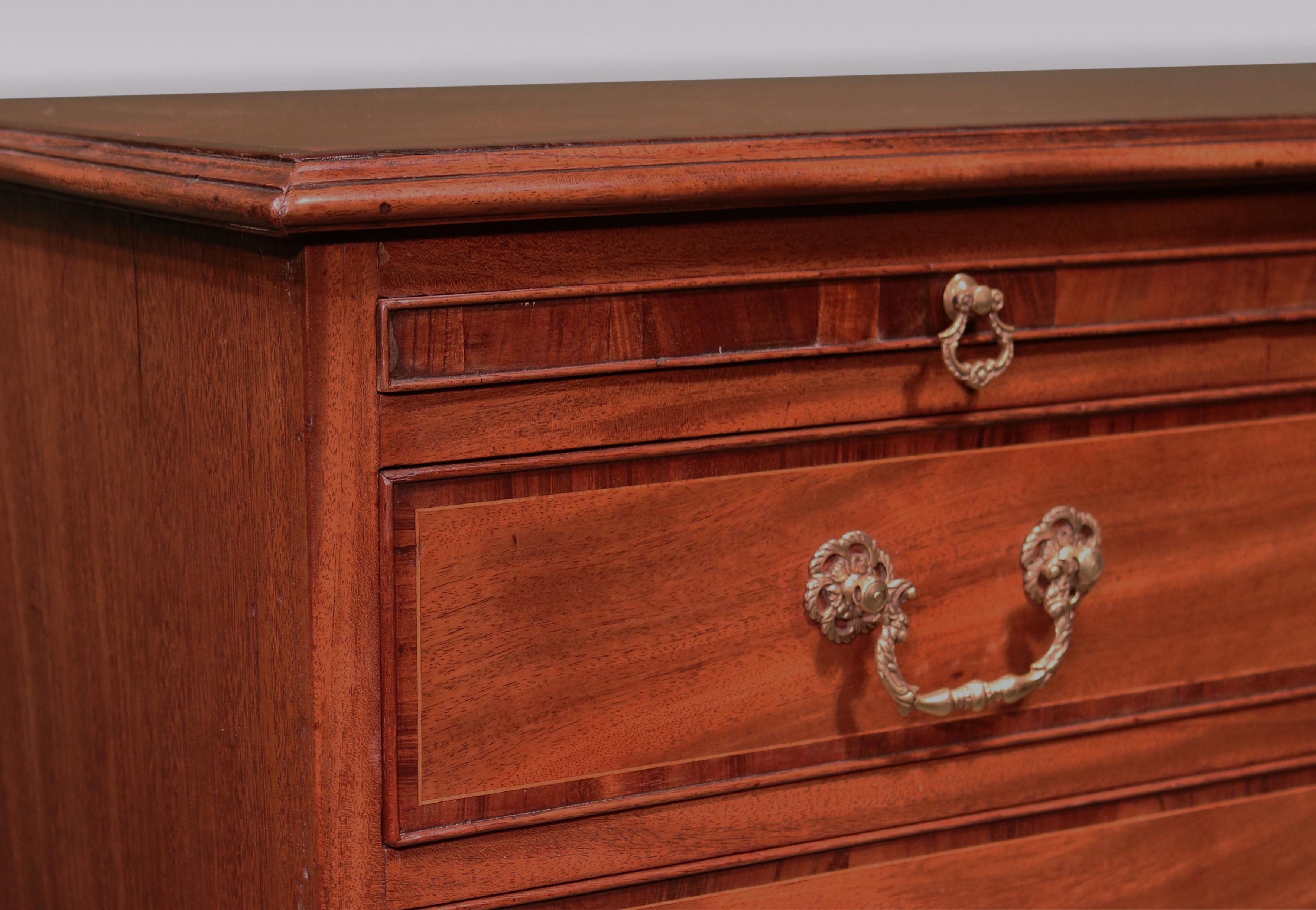 18th Century Antique George III period mahogany rectangular chest of drawers For Sale