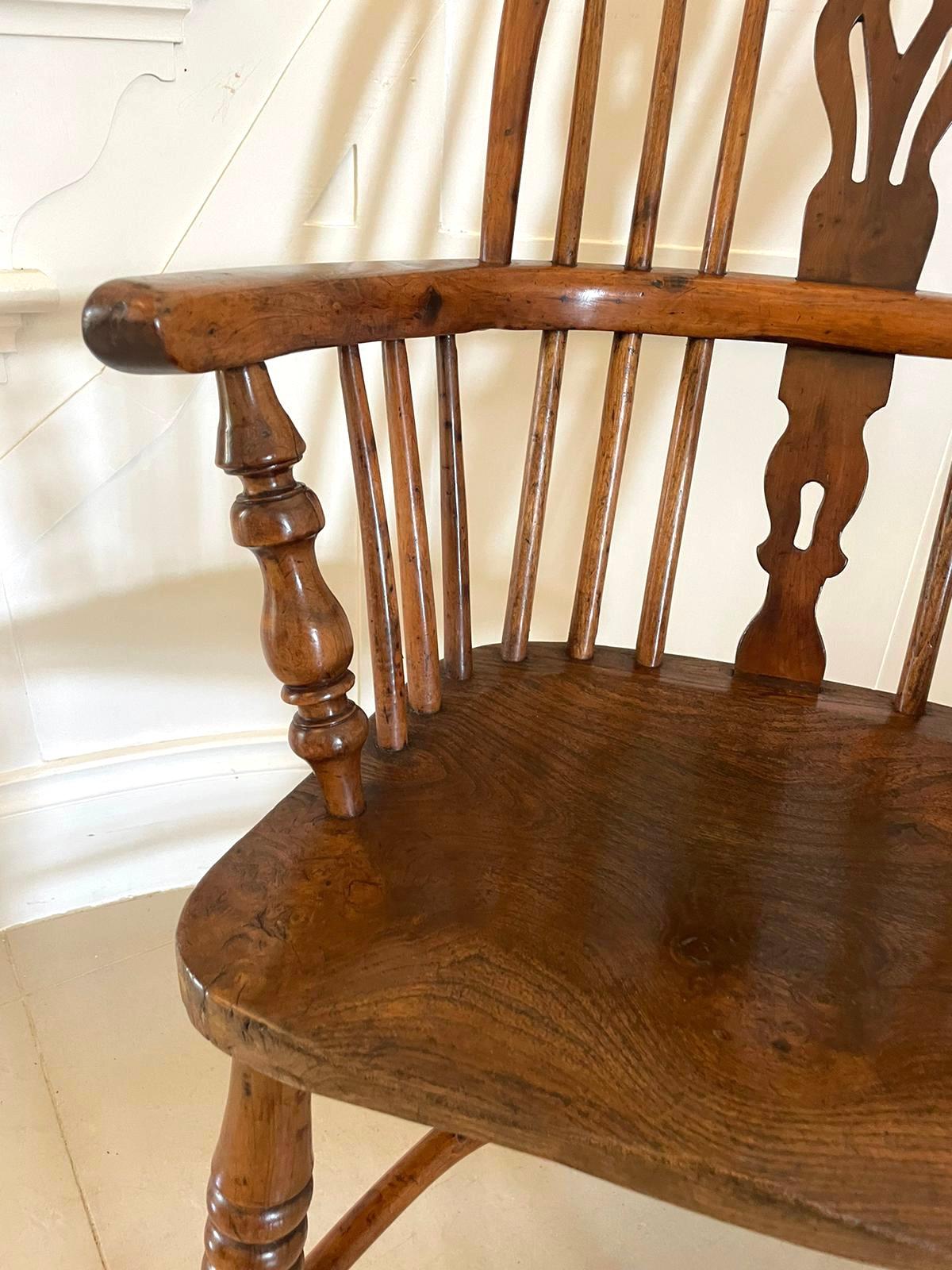  Antique George III Quality Child’s Yew Wood Windsor Chair For Sale 4