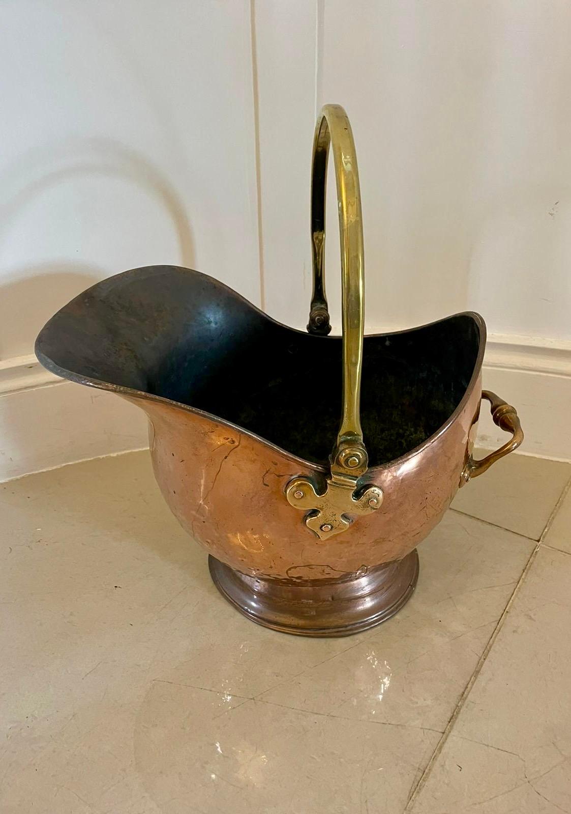 XIXe siècle Bouteille de charbon antique de qualité George III en vente