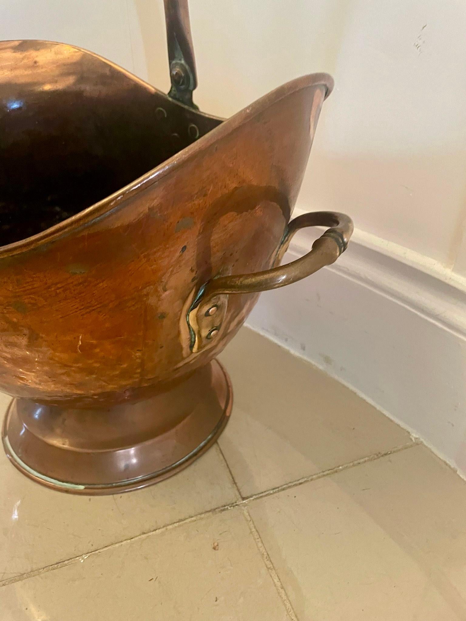 Antique George III Quality Copper Coal Scuttle  For Sale 3