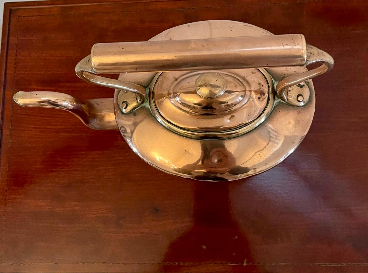 Antigua tetera de cobre de calidad Jorge III en Bueno estado para la venta en Suffolk, GB
