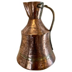 Antigua jarra de agua de cobre de calidad Jorge III