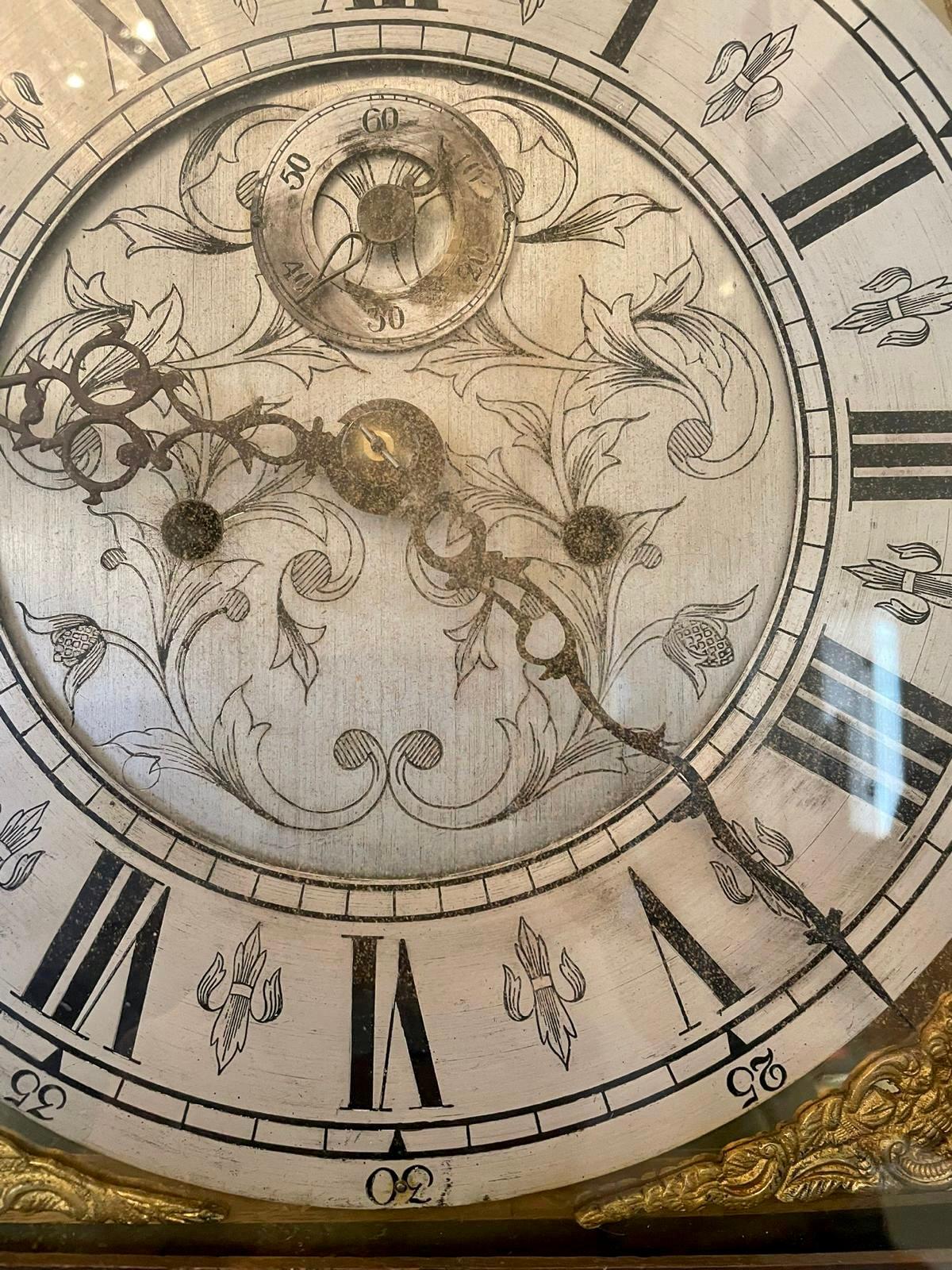 Laiton Antiquité George III Quality Eight Day Brass Face Oak Longcase Clock en vente