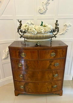 Antique George III Quality Figured Mahogany Bow Fronted Chest of 5 Drawers