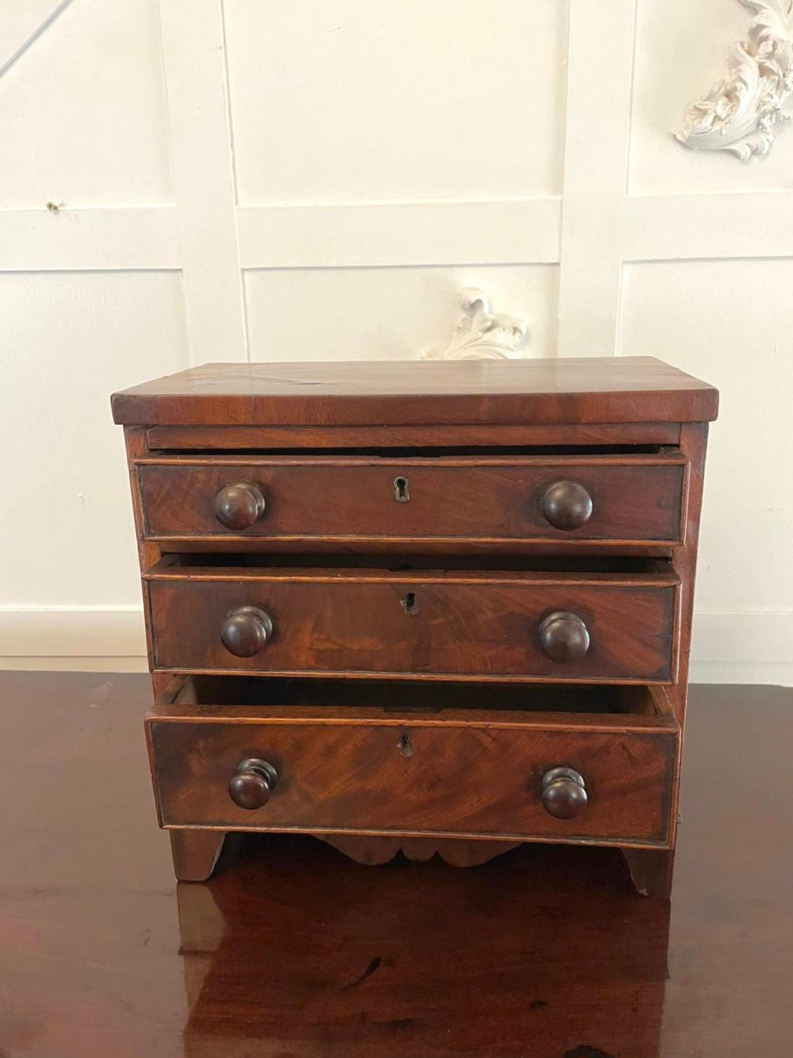 19th Century Antique George III Quality Figured Mahogany Miniature Chest of 3 Drawers For Sale