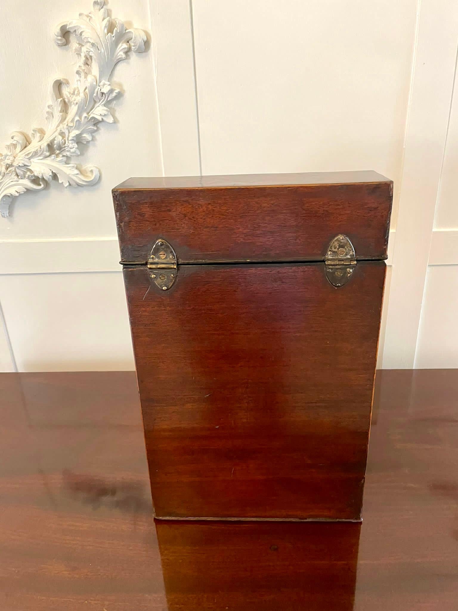 Antique George III Quality Figured Mahogany Serpentine Shaped Storage Box For Sale 2