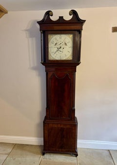 Antiguo reloj de caoba de calidad Jorge III de 8 días de caja larga