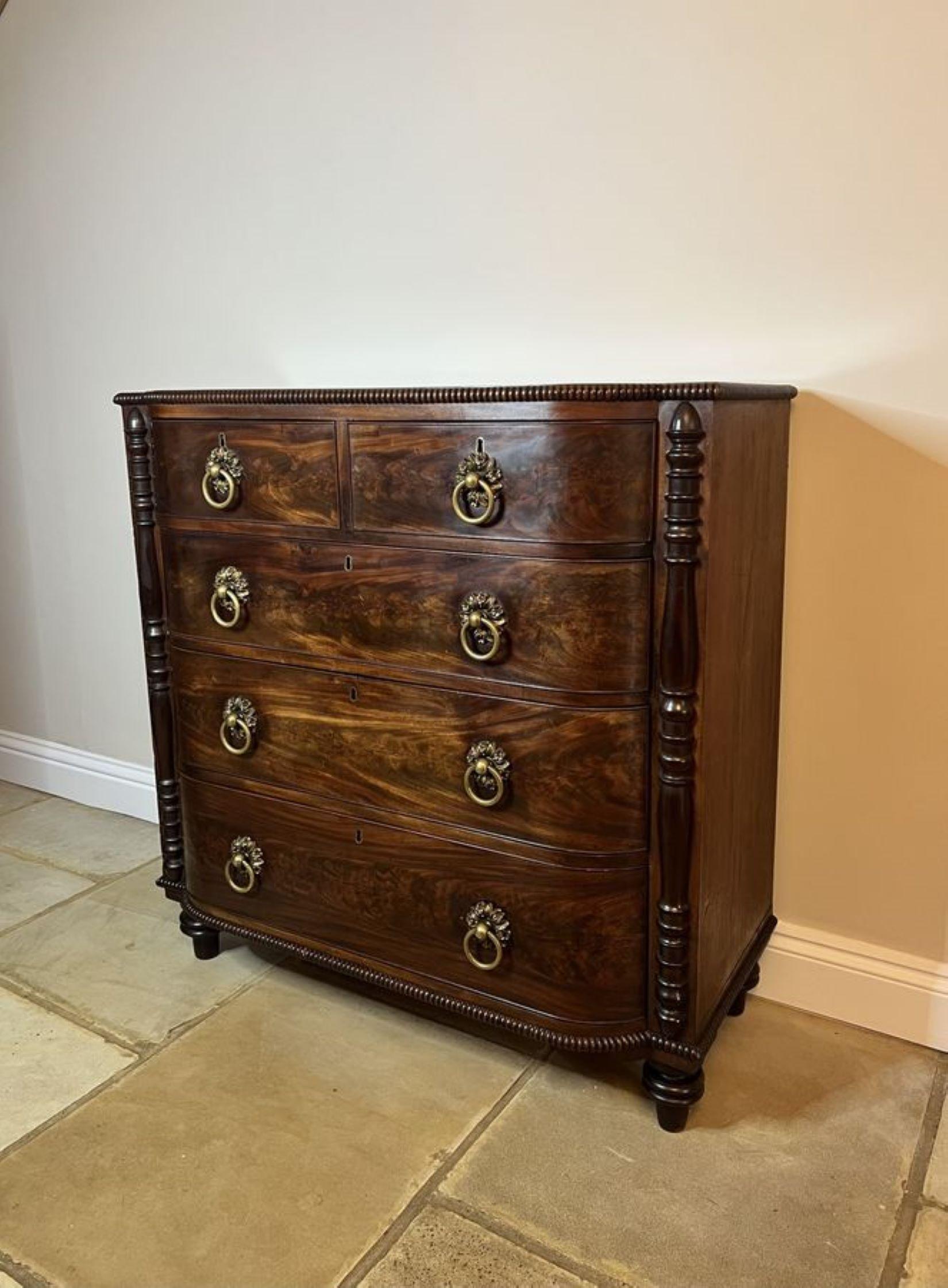 Antique George III quality mahogany bow fronted chest of five drawers  For Sale 1