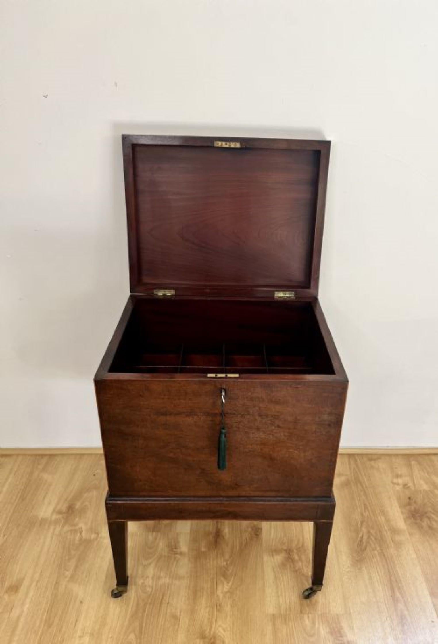 Antique George III quality mahogany callarette  For Sale 3