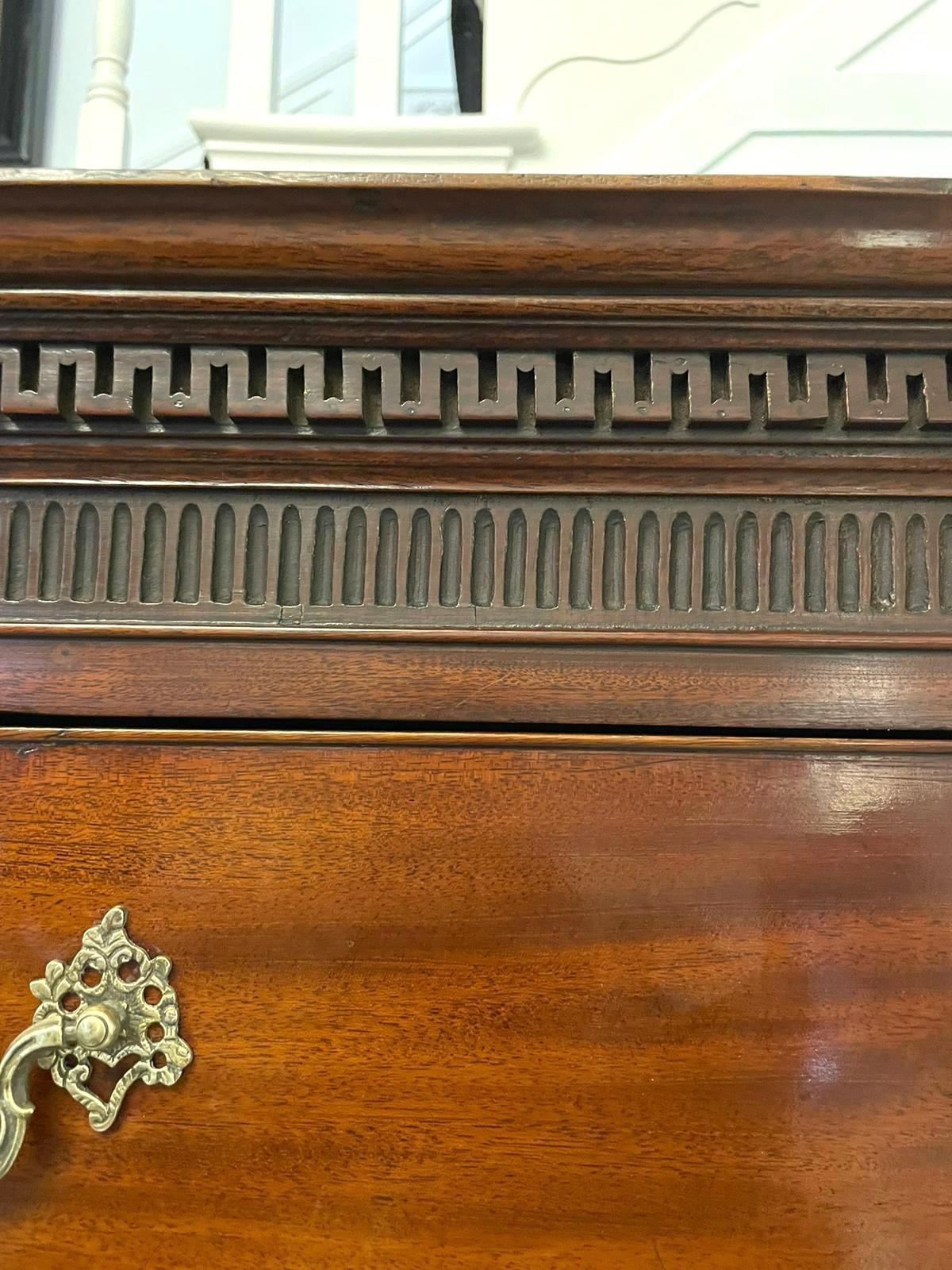 Antique George III Quality Mahogany Chest on Chest For Sale 3