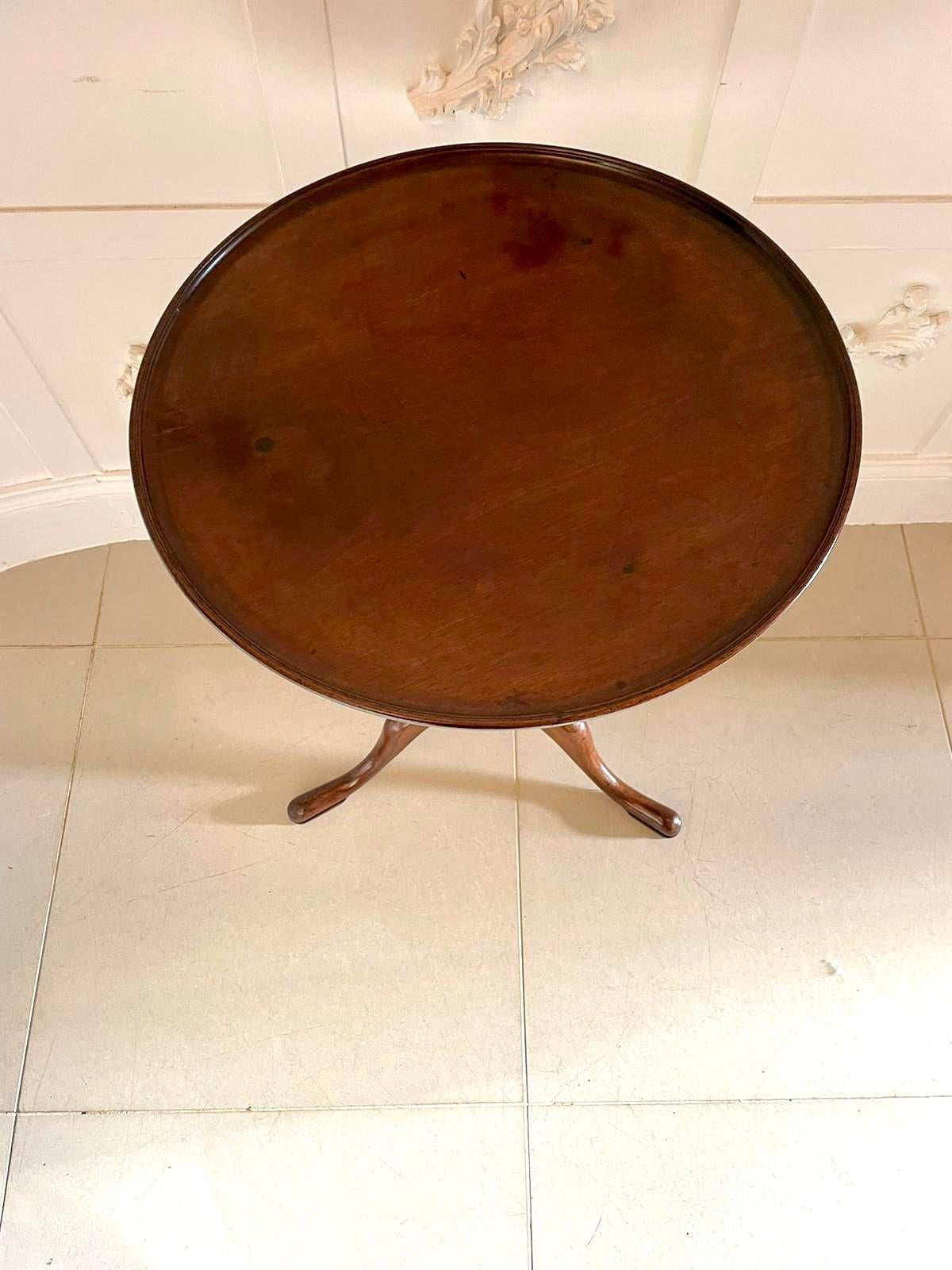 English Antique George III Quality Mahogany Circular Lamp Table For Sale