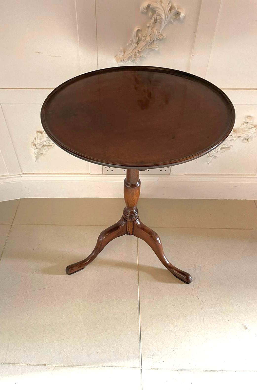 Antique George III Quality Mahogany Circular Lamp Table In Good Condition For Sale In Suffolk, GB