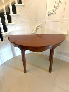 Antico tavolo consolle a forma di Demi Lune in mogano di qualità Giorgio III