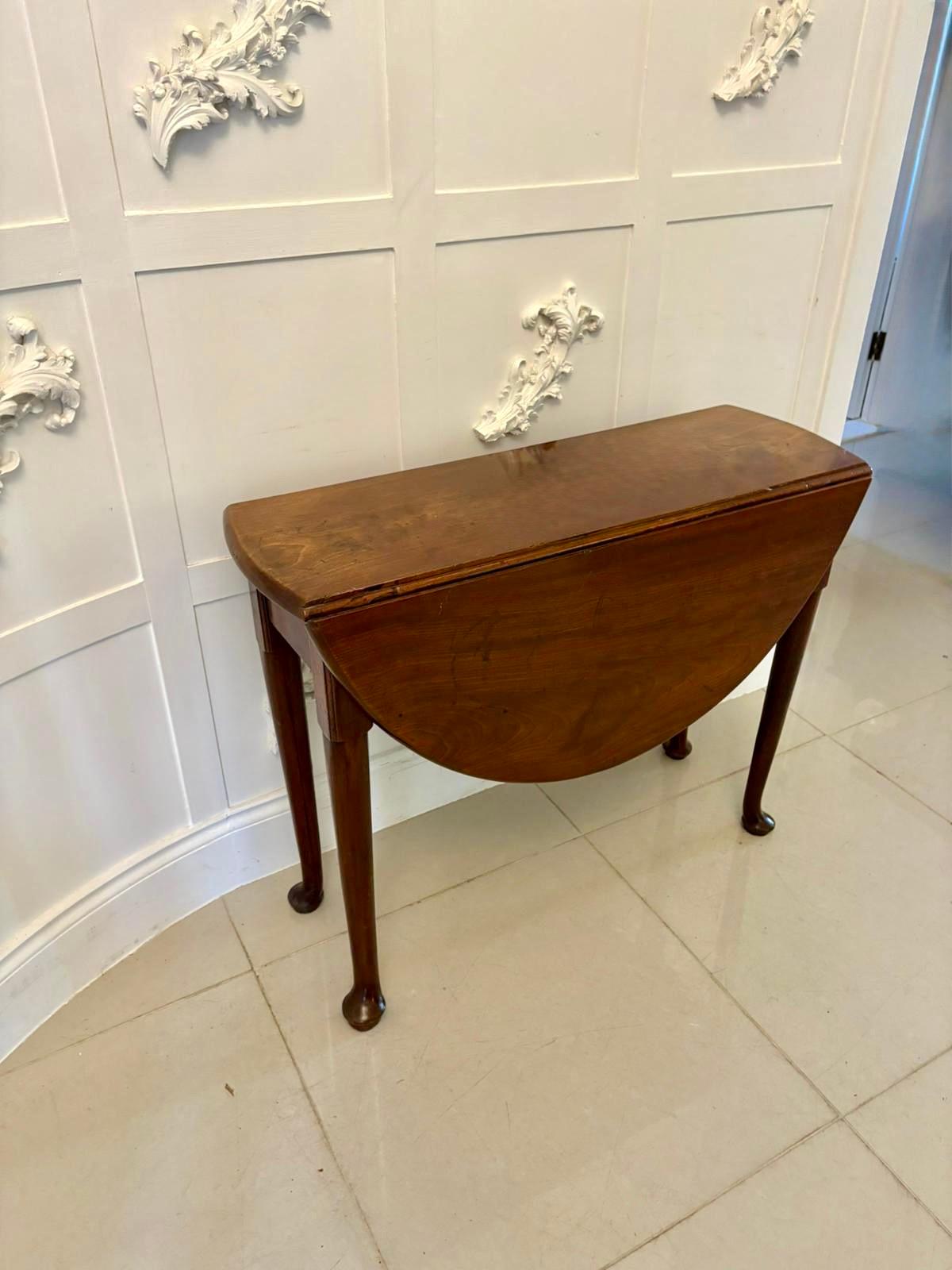 Ancienne table à abattant en acajou de qualité George III en vente 3