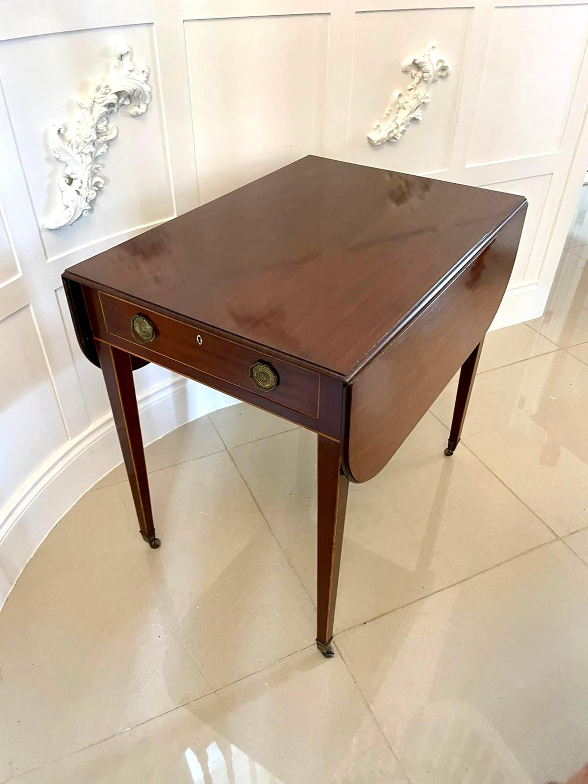 Antique George III Quality Mahogany Inlaid Pembroke Table In Good Condition For Sale In Suffolk, GB