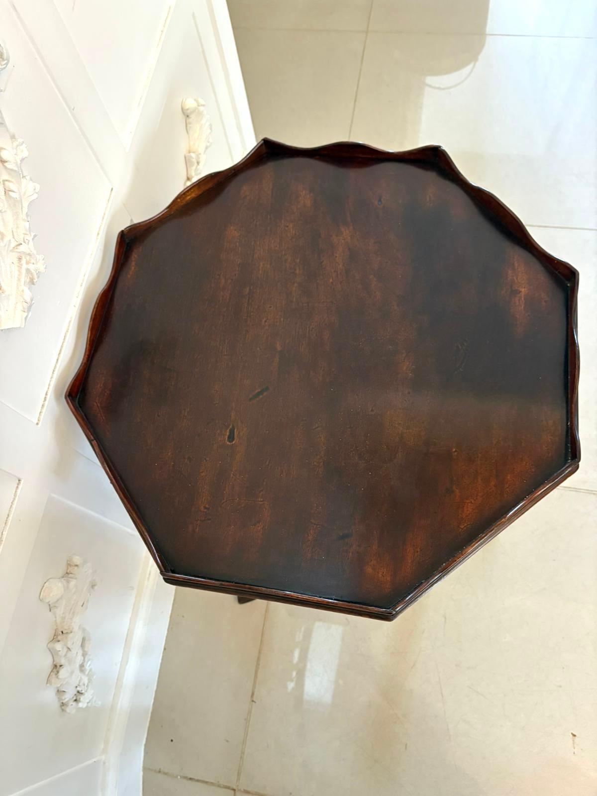 Antique George III Quality Mahogany Lamp/Coffee Table In Good Condition For Sale In Suffolk, GB