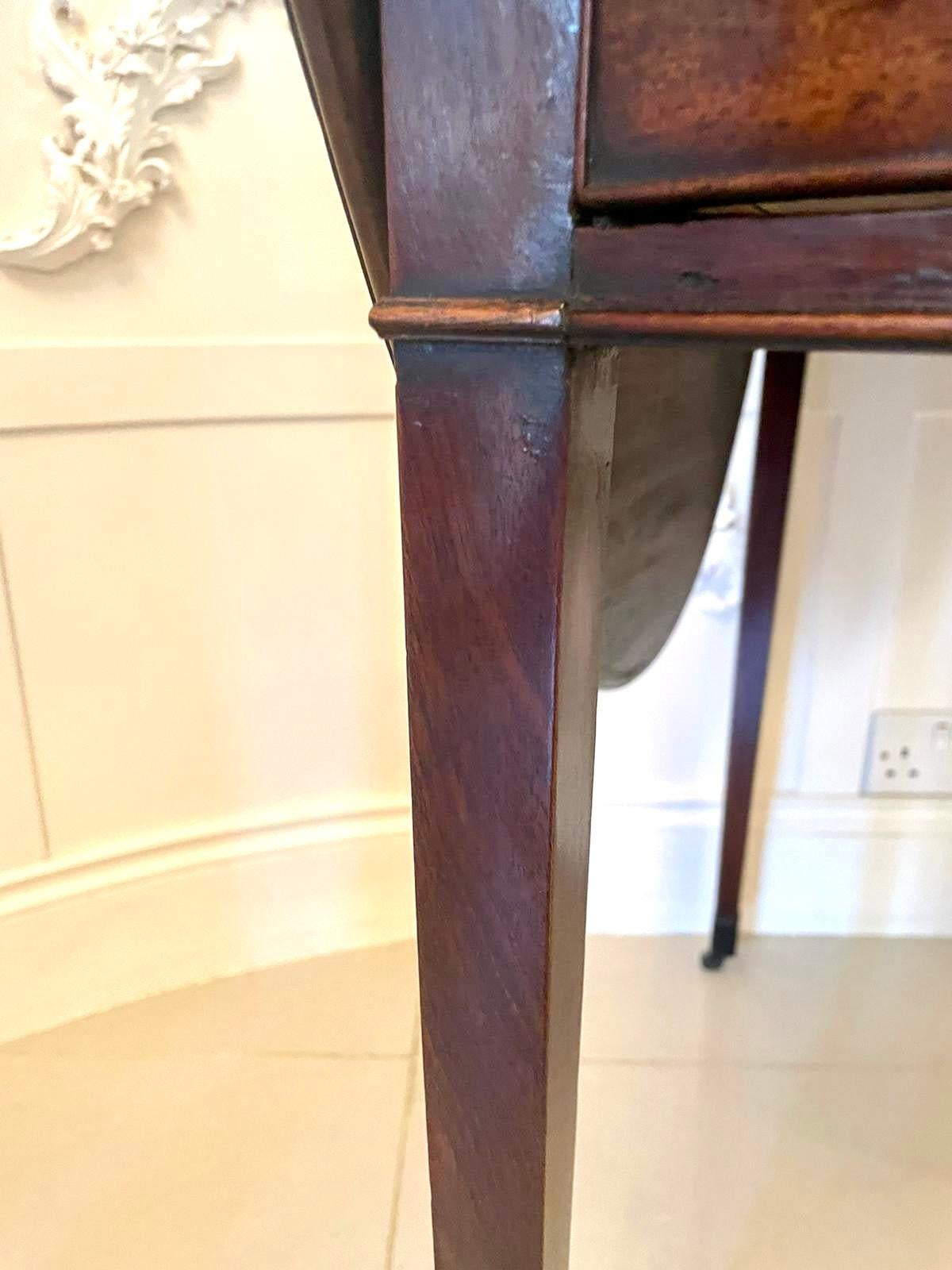 Antique George III Quality Mahogany Pembroke Table For Sale 4