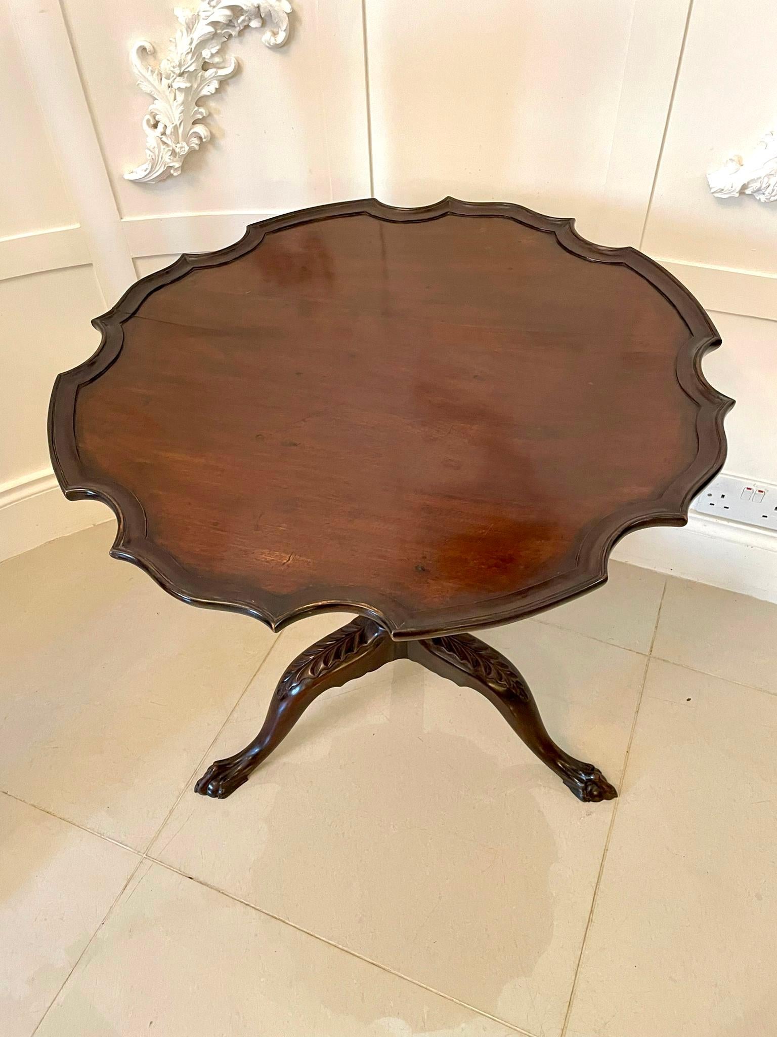 Antique George III Quality Mahogany Pie Crust Edge Centre Table  In Good Condition For Sale In Suffolk, GB