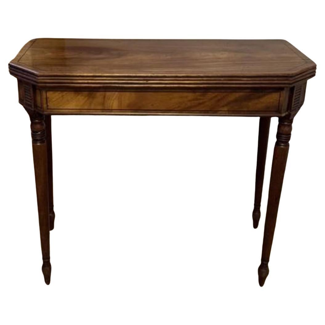 Table à thé ancienne en acajou de qualité George III