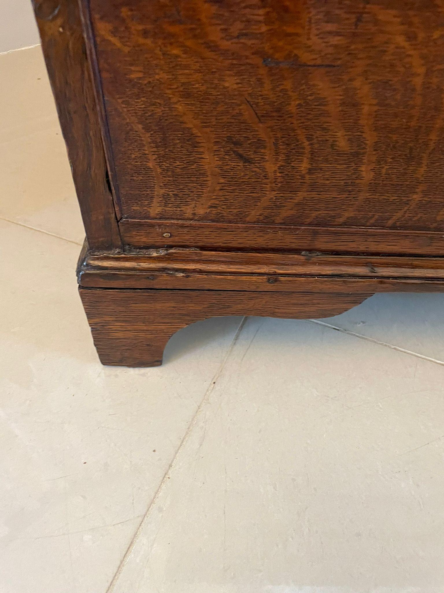 Antique George III Quality Oak Chest of Drawers For Sale 5