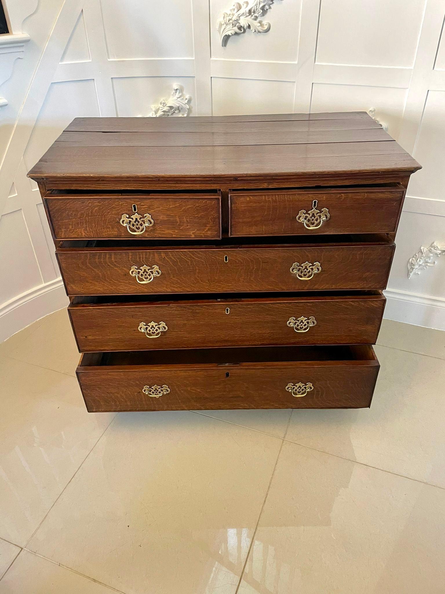 Antique George III Quality Oak Chest of Drawers In Good Condition For Sale In Suffolk, GB