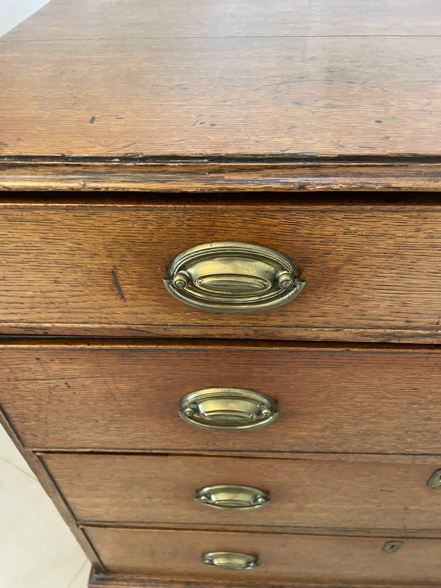 Antique George III Quality Oak Chest of Drawers For Sale 3