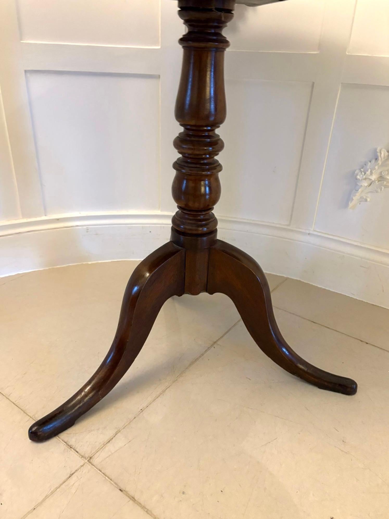 Ancienne lampe circulaire en acajou prune de qualité George III en vente 1