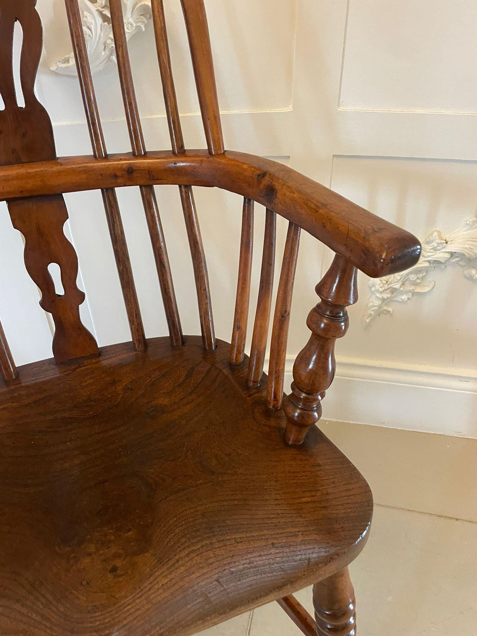 Antiker George III Qualität Eibenholz Windsor Sessel  im Zustand „Gut“ im Angebot in Suffolk, GB