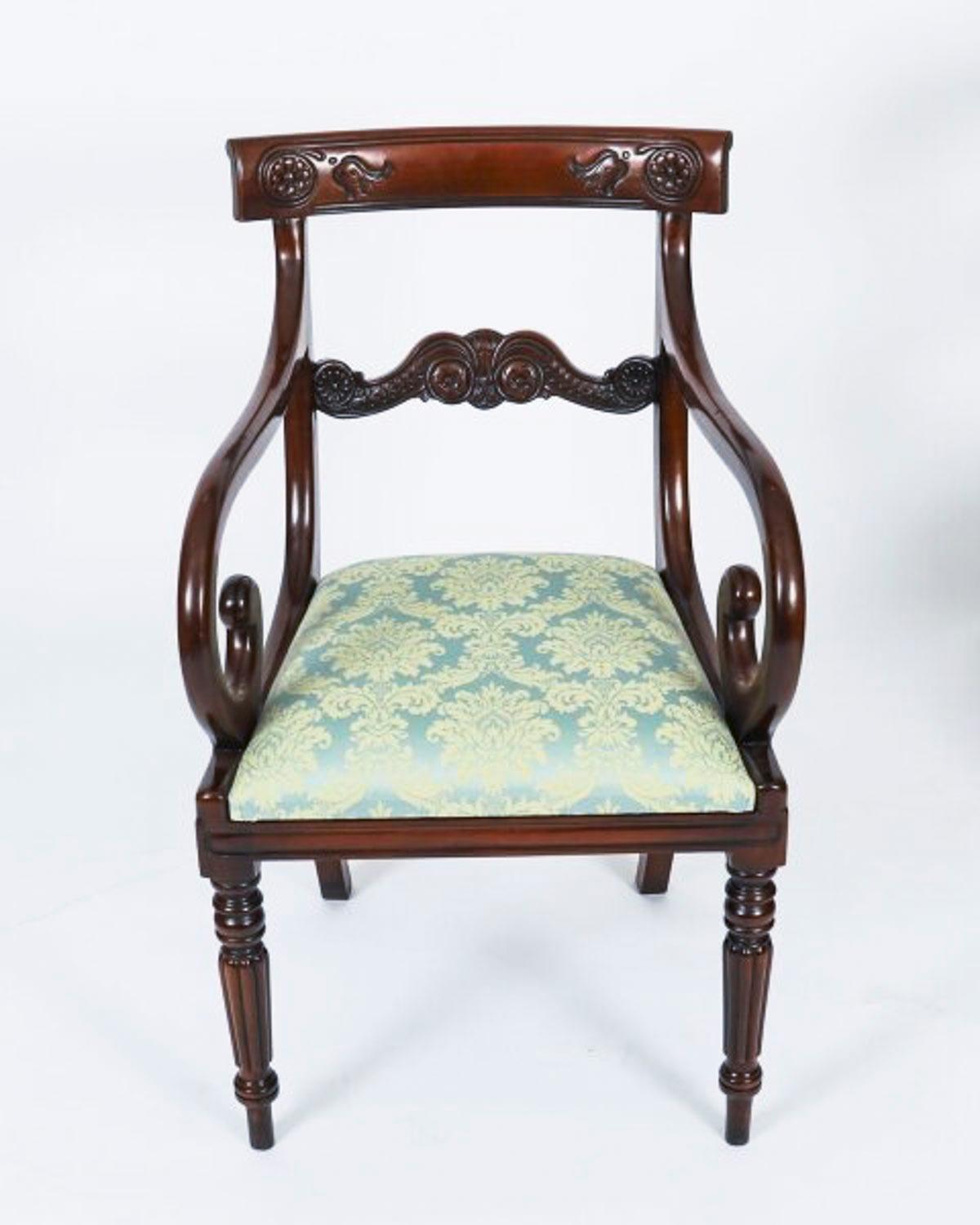 Antique George III Regency Dining Table Circa 1820 with 10 Barback Dining Chairs For Sale 9