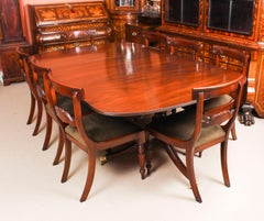 Antique George III Regency Flame Mahogany Twin Pillar Dining Table, 19th Century