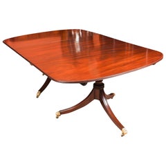 Antique George III Regency Flame Mahogany Twin Pillar Dining Table, 19th Century