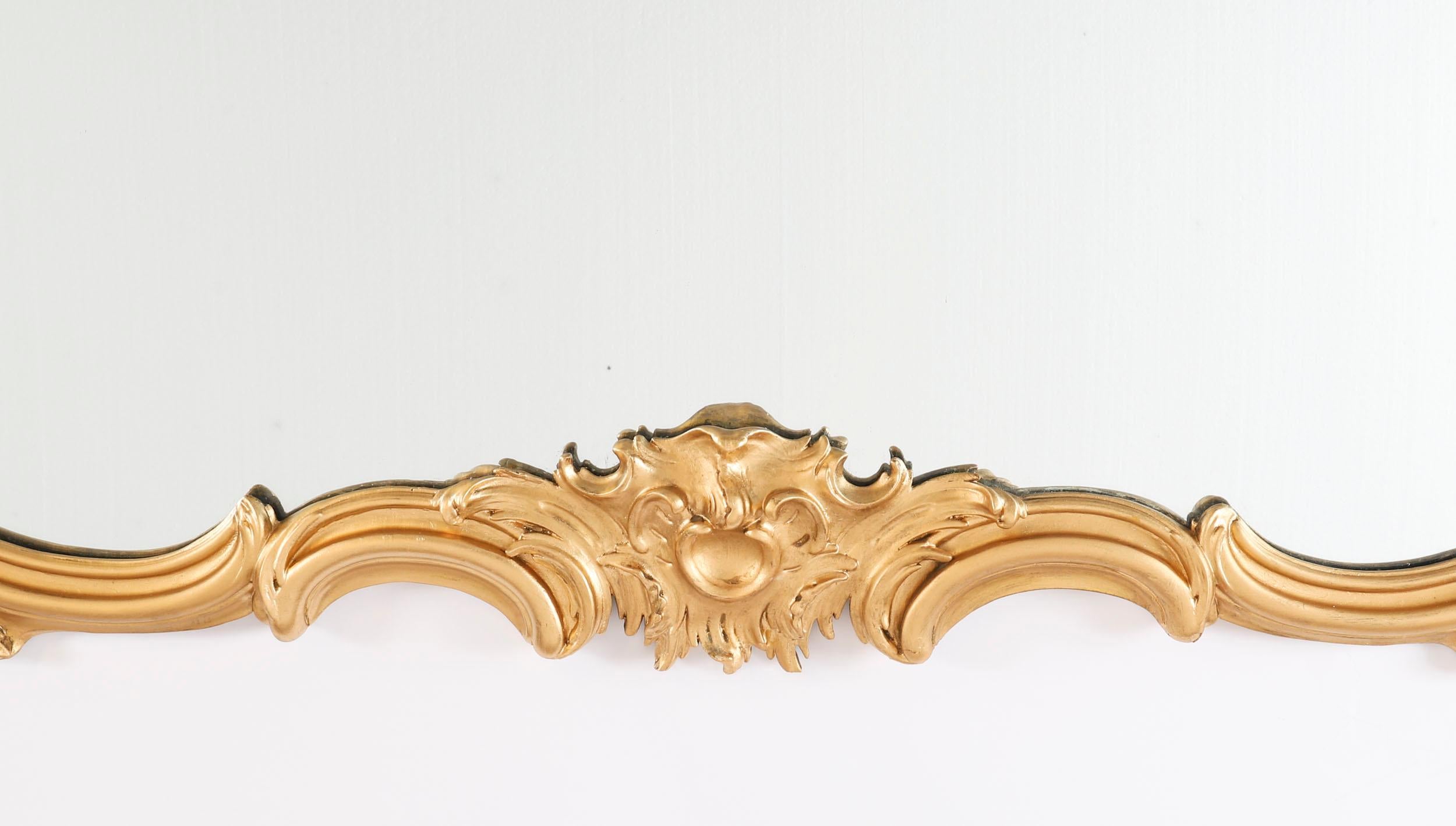 Antique Mirror in legno dorato di Giorgio III Revival del XIX secolo In condizioni buone in vendita a London, GB