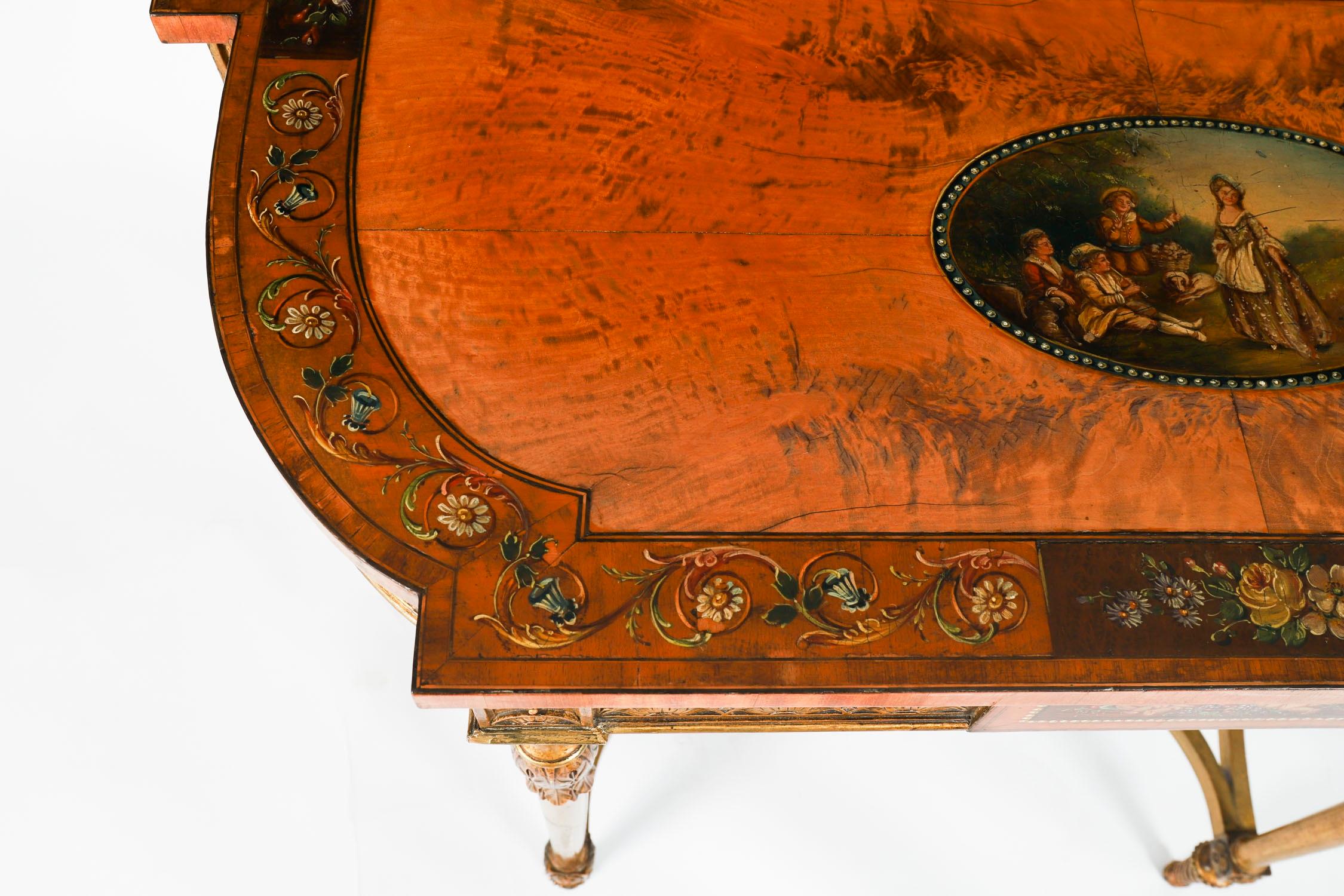 Antigua Mesa Consola Demi-Lune Pintada de Madera Satinada Jorge III Siglo XVIII en venta 3