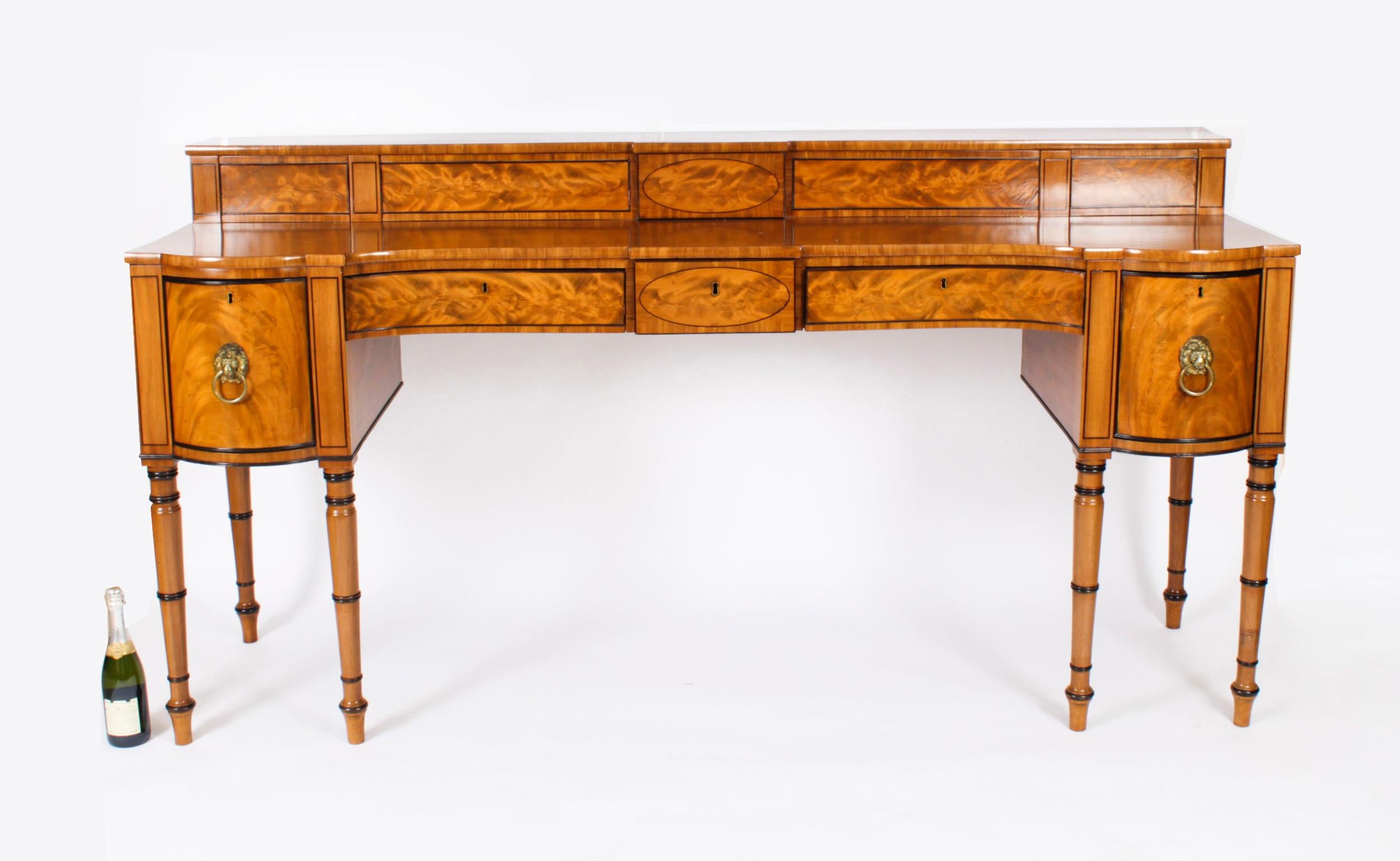 Antique George III Scottish Flame Mahogany Sideboard 19th Century For Sale 15