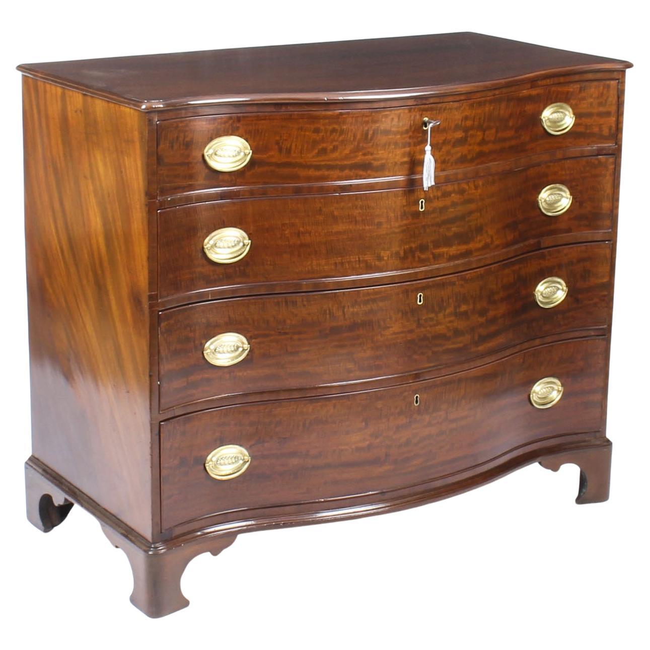 Antique George III Serpentine Flame Mahogany Chest Drawers, 18th Century