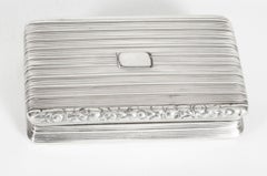 Antigua tabaquera de plata de Jorge III Birmingham, 1817, siglo XIX