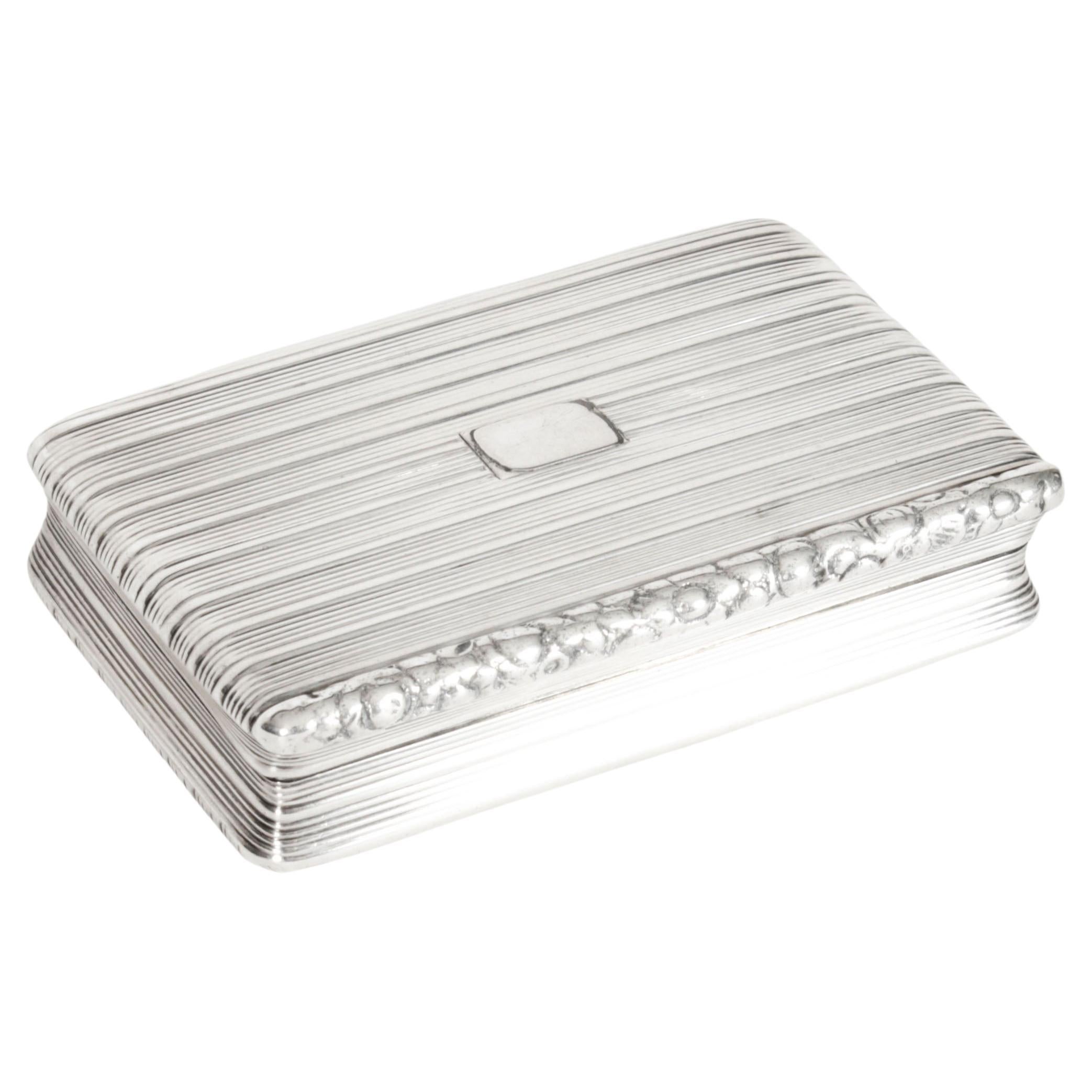 Antique George III Silver Snuff Box Birmingham, 1817, 19th Century For Sale