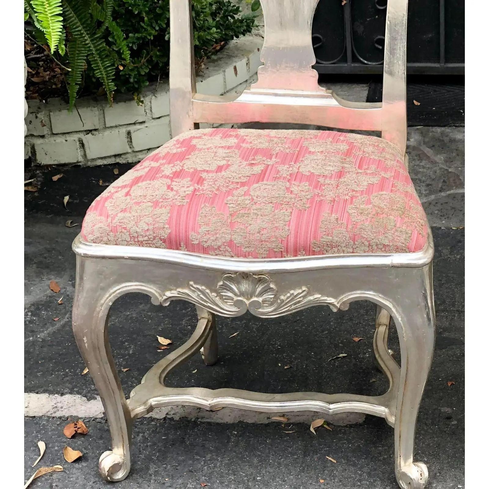 Antique George III silverleaf giltwood & pink chenille side chair.

Additional information: 
Materials: Giltwood, Rayon Chenille
Color: Pink
Period: 18th century.
Styles: Georgian.
Number of Seats: 1.
Item Type: Vintage, Antique or