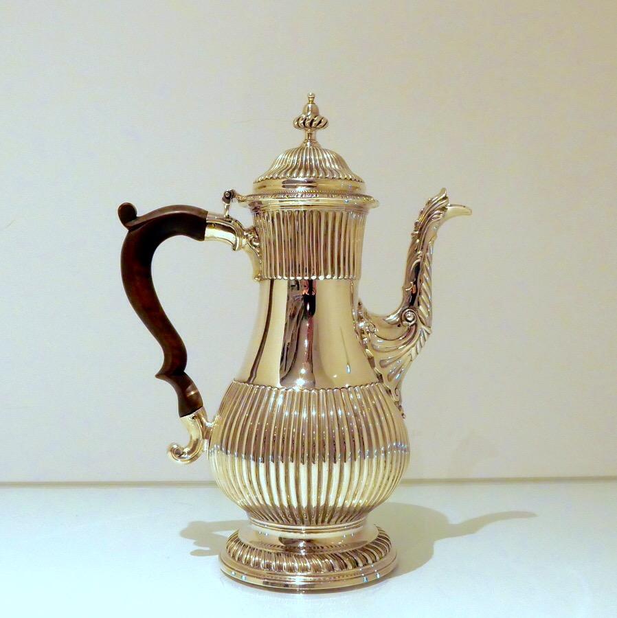 Antique George III Sterling Silver Coffee Pot London 1768 Charles Wright For Sale 1