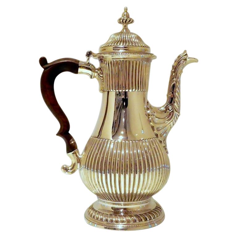 Antique George III Sterling Silver Coffee Pot London 1768 Charles Wright For Sale