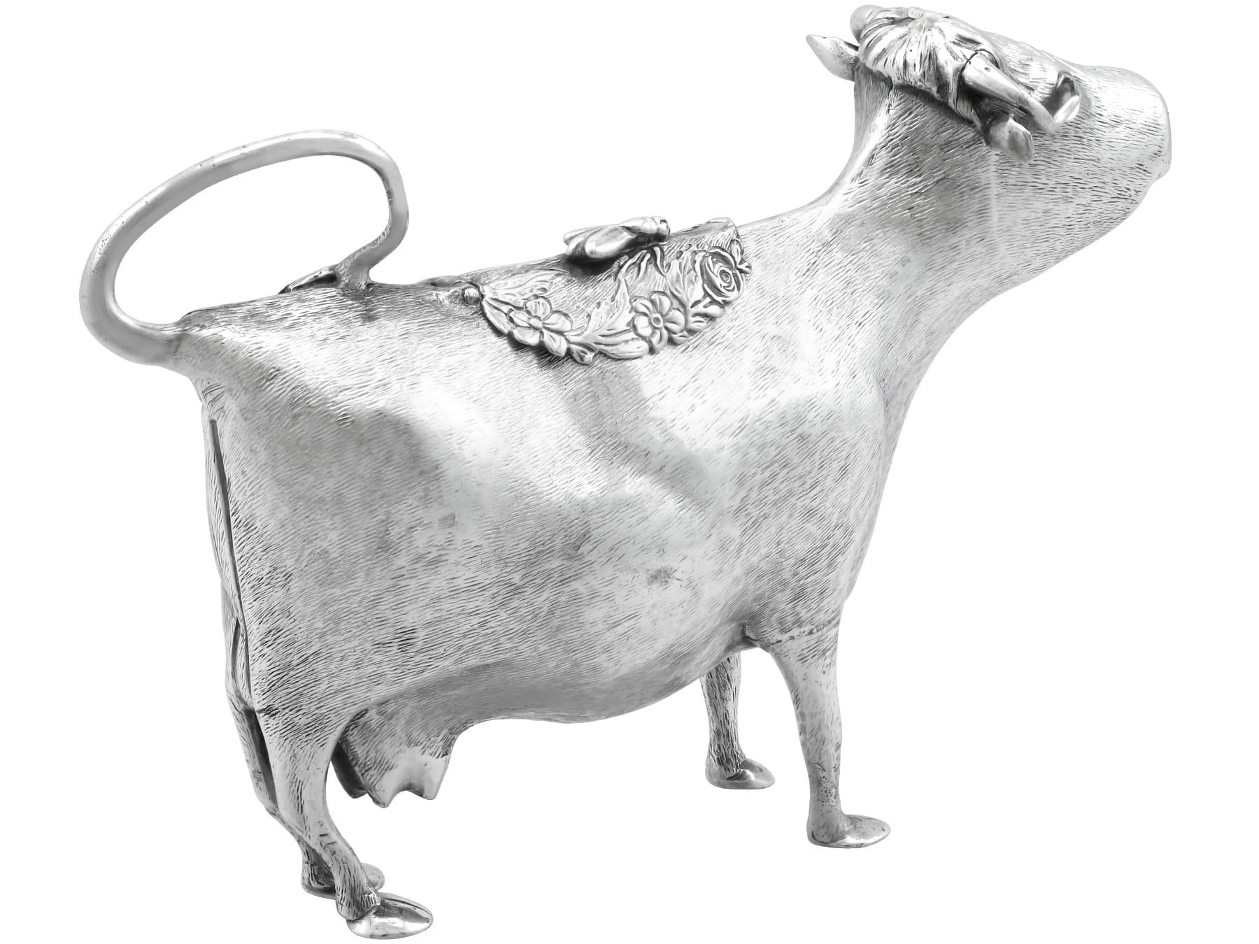 Antica lattiera per mucca in argento sterling di Giorgio III in vendita 1
