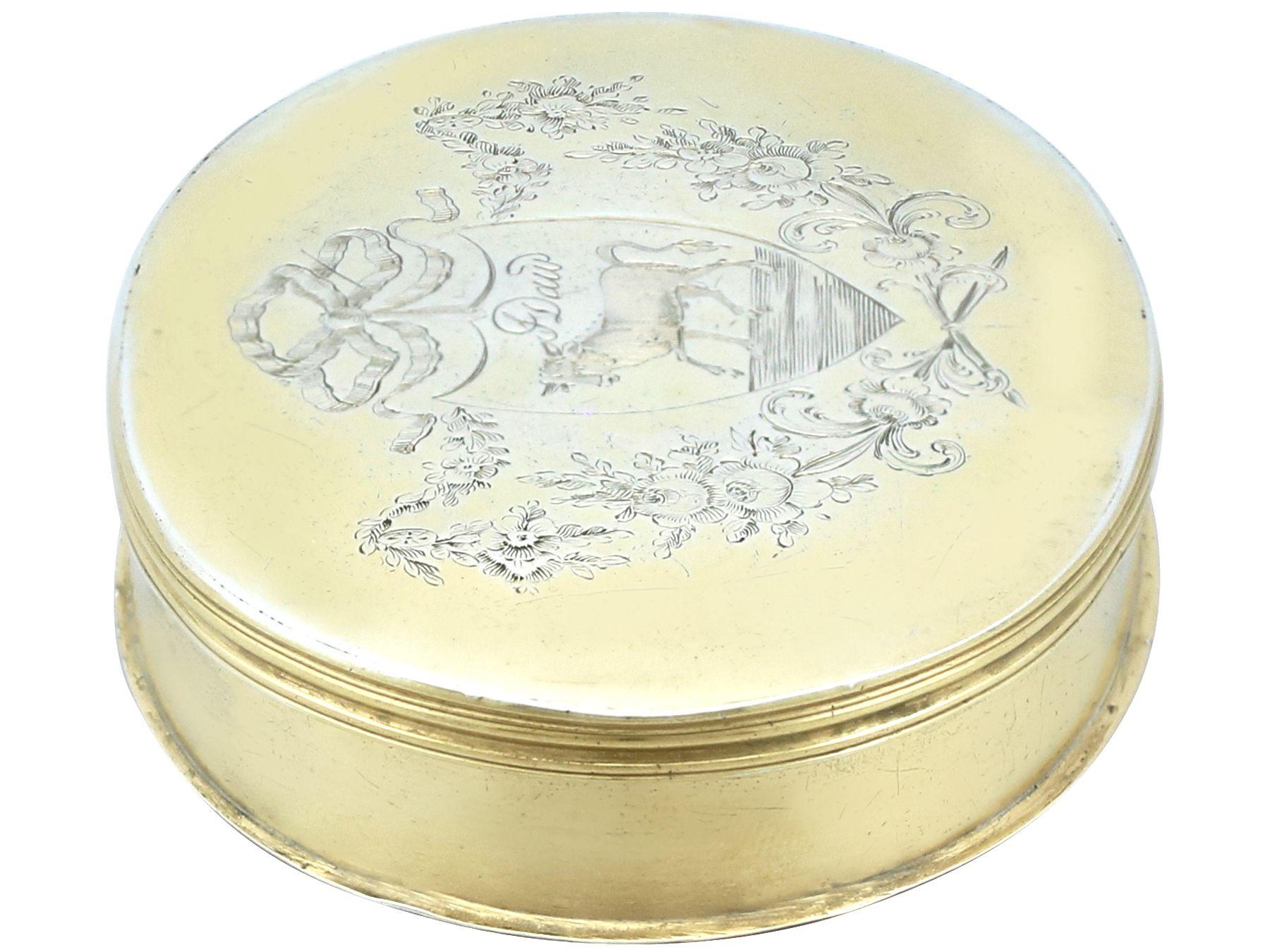 Late 18th Century George III Sterling Silver Gilt Tobacco Box For Sale