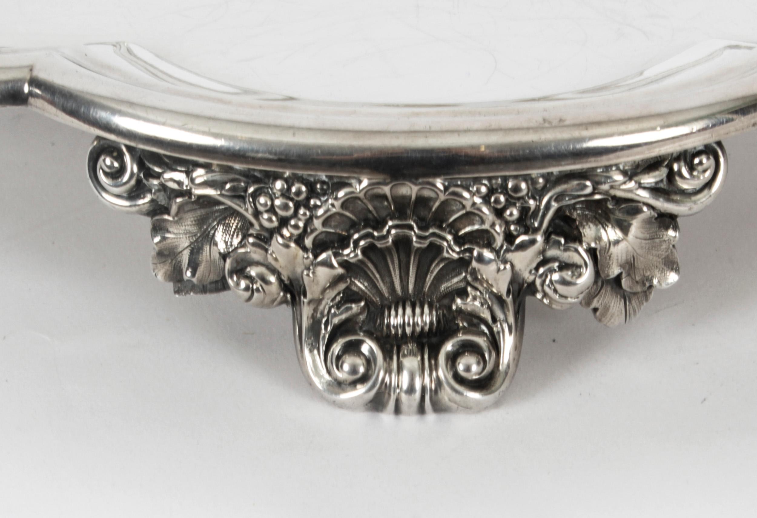 Antique George III Sterling Silver Salver by Paul Storr 1811 19th Century For Sale 3