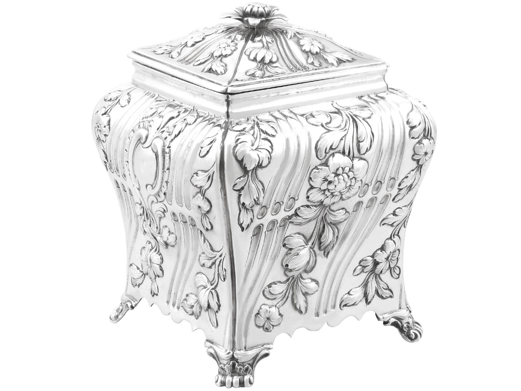 Antike George III Sterling Silber Teedosen (1768) (Mitte des 18. Jahrhunderts) im Angebot