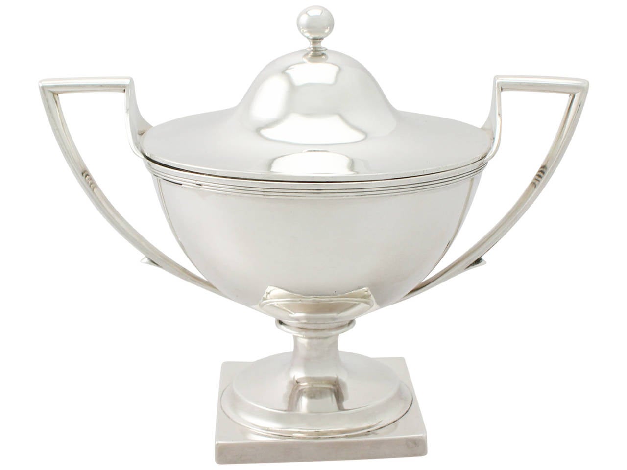 Antique George III Sterling Silver Tureen In Excellent Condition In Jesmond, Newcastle Upon Tyne