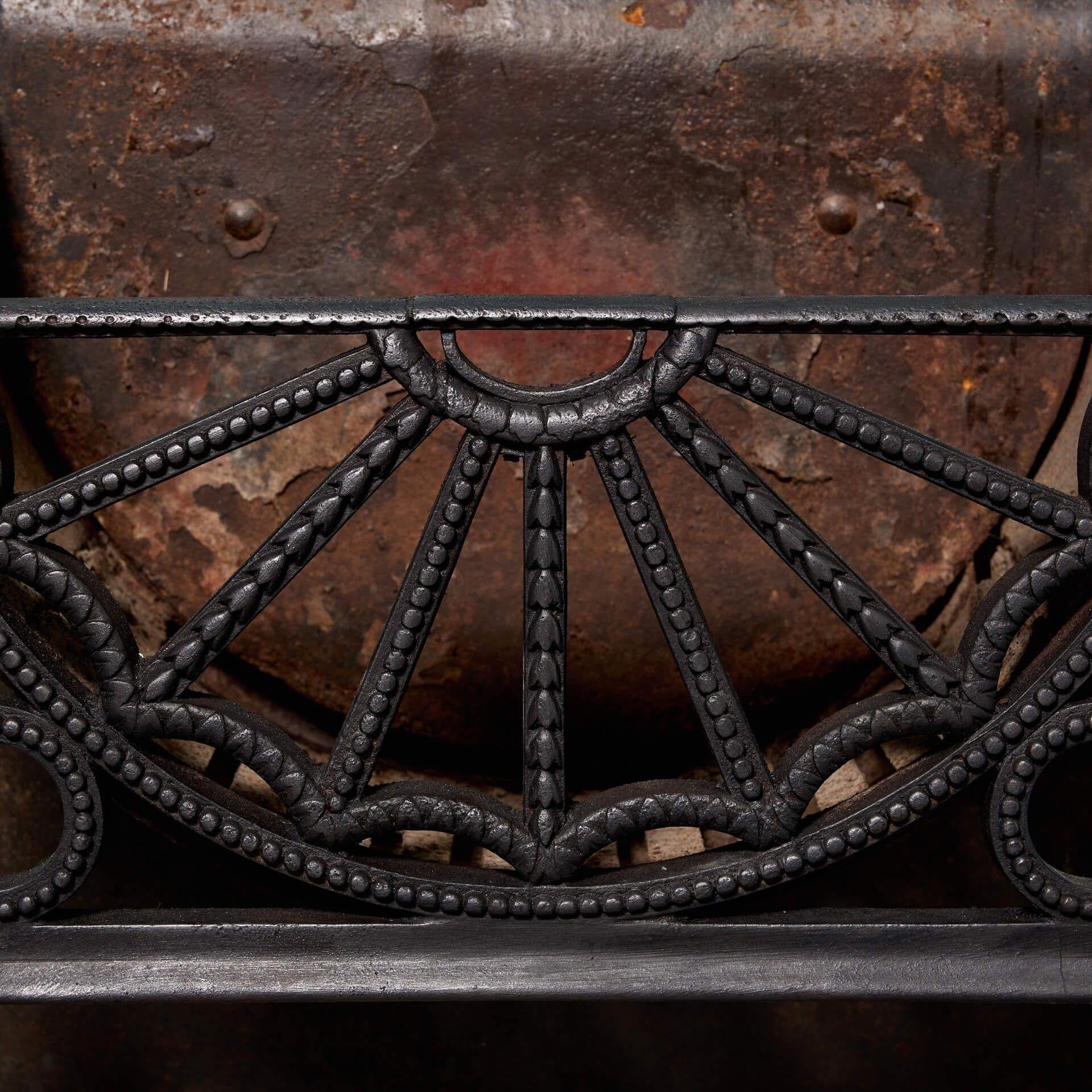 English Antique George III Style Fire Grate For Sale