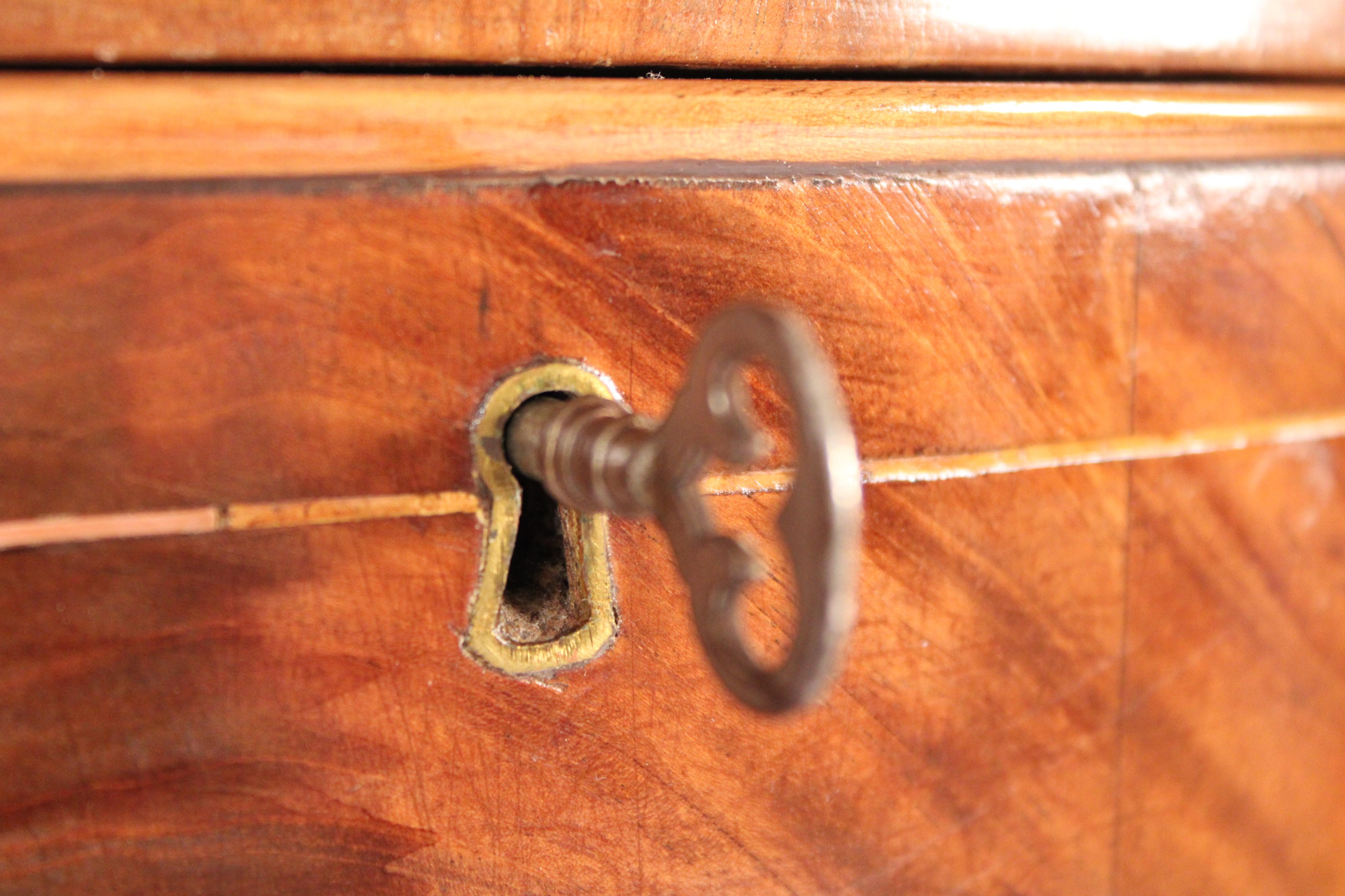 Antica credenza in mogano in stile Giorgio III in vendita 5