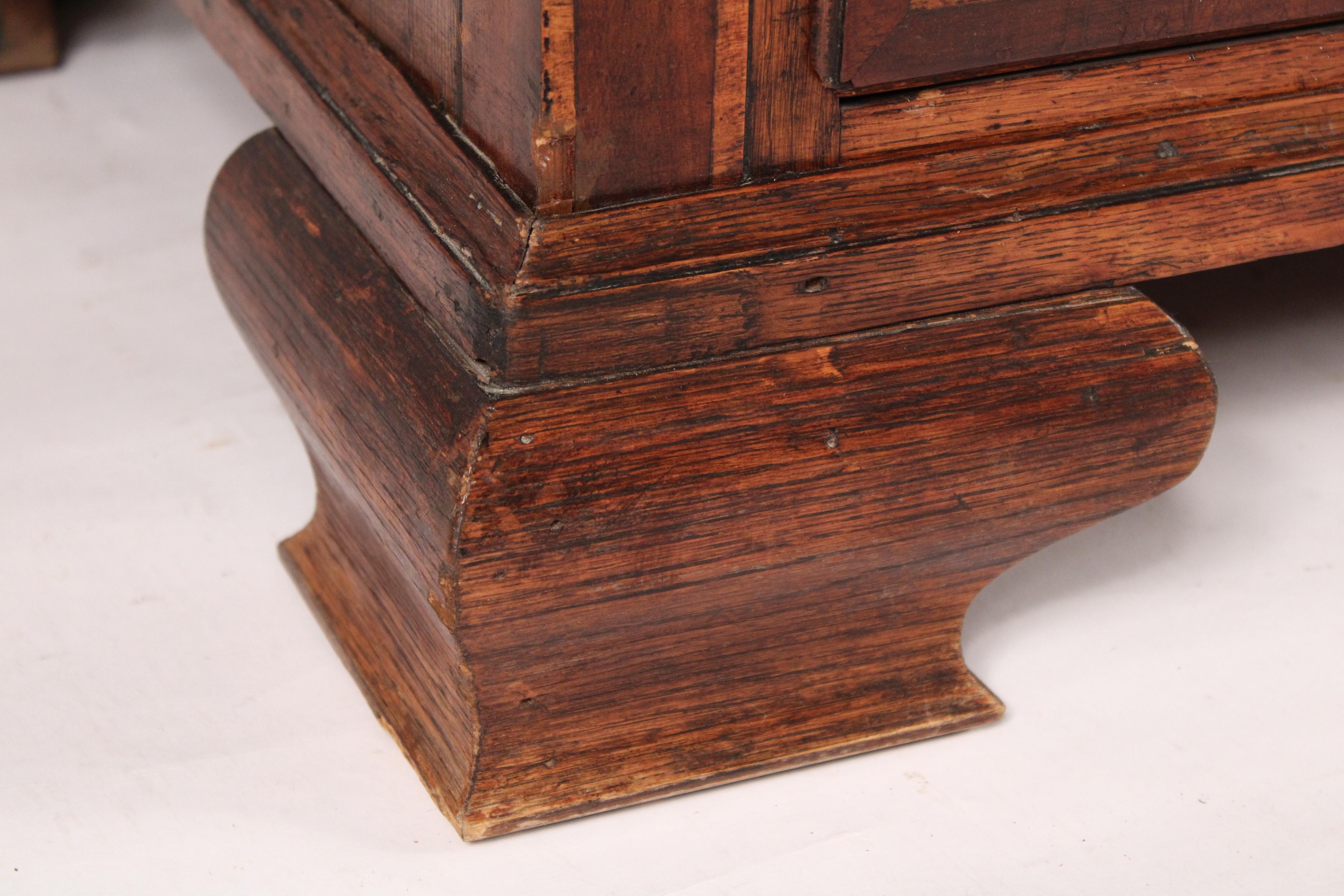Antique George III Style Oak Sideboard For Sale 5